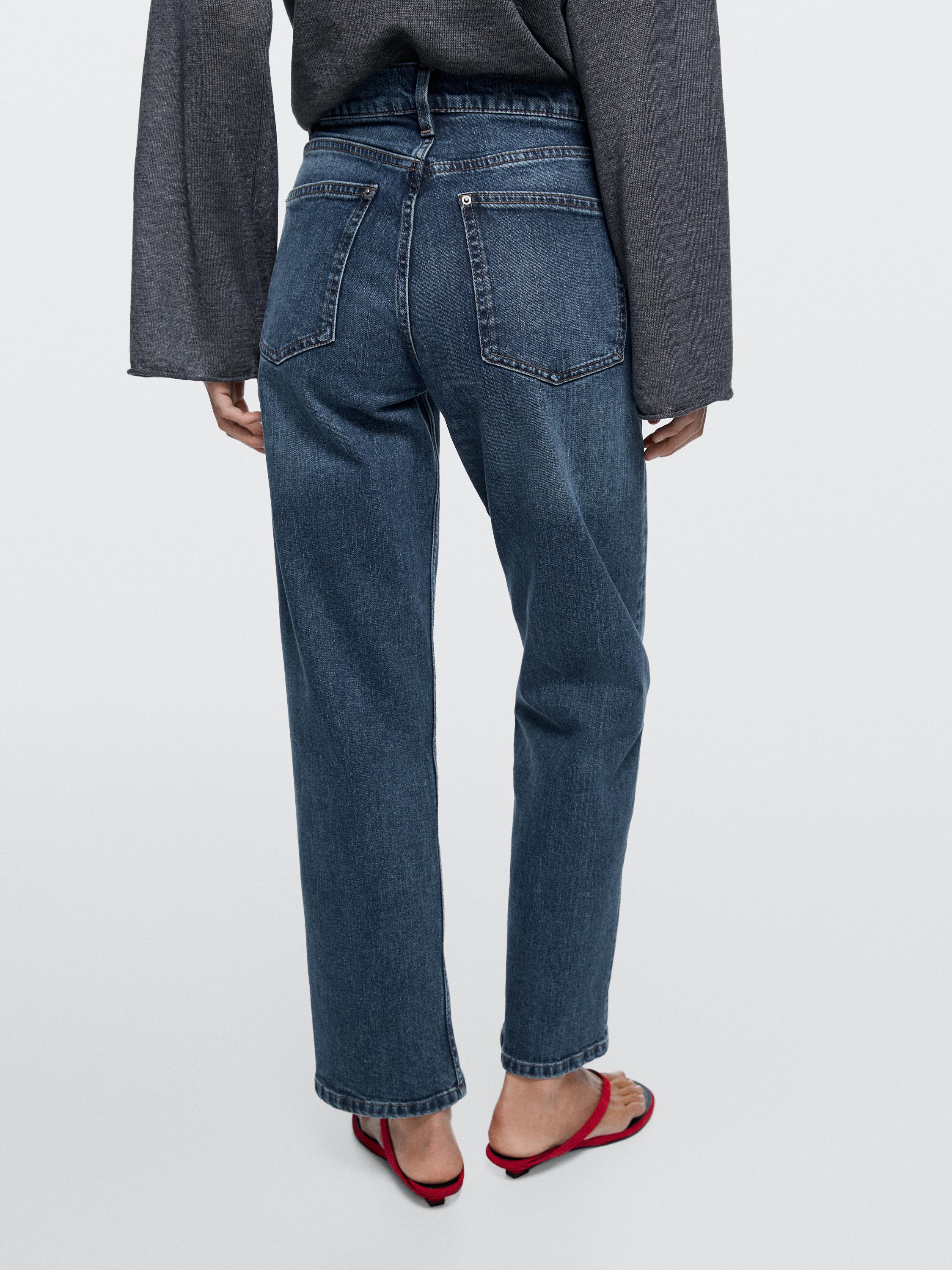 Jean straight taille moyenne